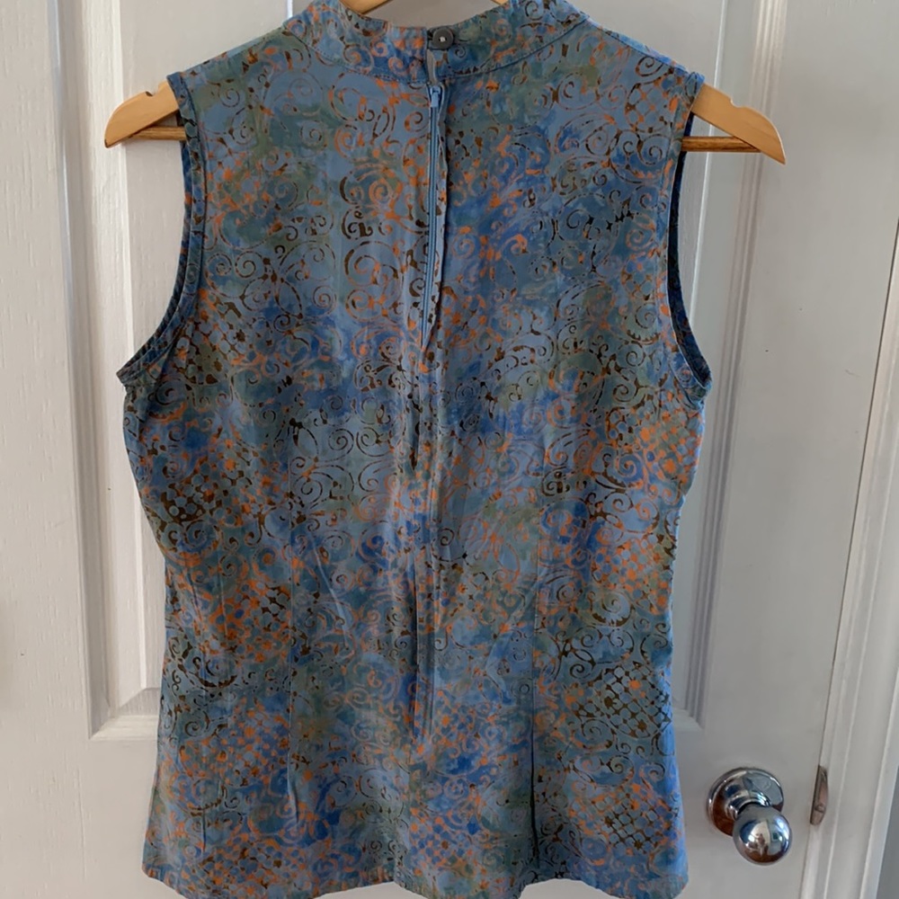 Go Fish zip sleeveless blouse, M - Picture 2 of 4